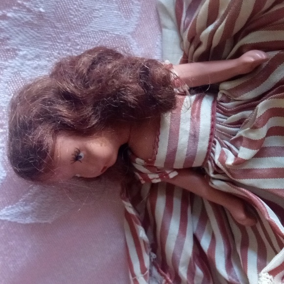 Collectible VINTAGE Story Book Doll Stripe Dress , Plastic Jointed Doll - Picture 9 of 12